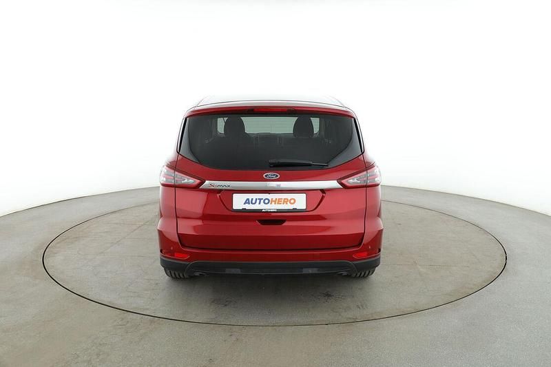 Gebraucht Ford S-MAX Trend 2016 Rot Van / Kleinbus