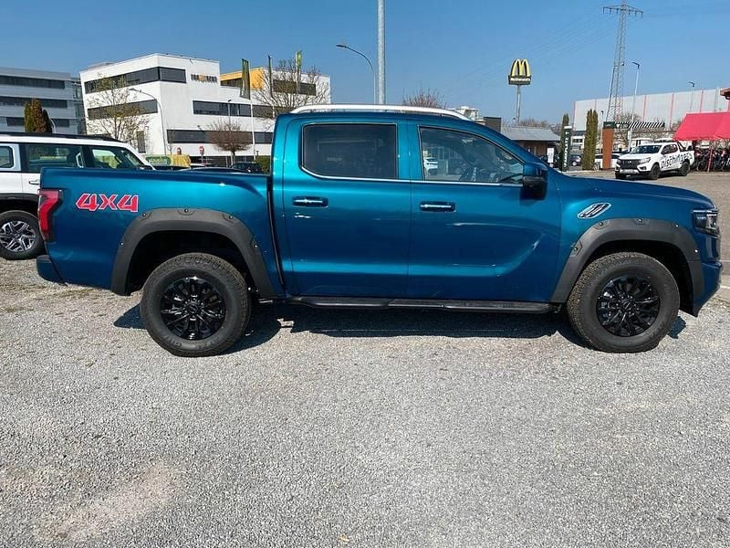 Neu Foton 4 160 PS (117 kW) 2026 Grün SUV