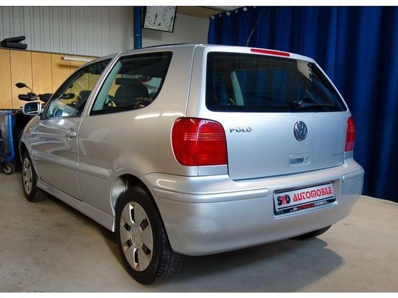 Gebraucht VW Polo Comfortline 50 PS (36 kW) 2001 Reflexsilber metallic Cabrio