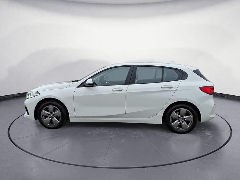 Gebraucht BMW 118 Advantage 150 PS (110 kW) 2022 Weiß Kleinwagen