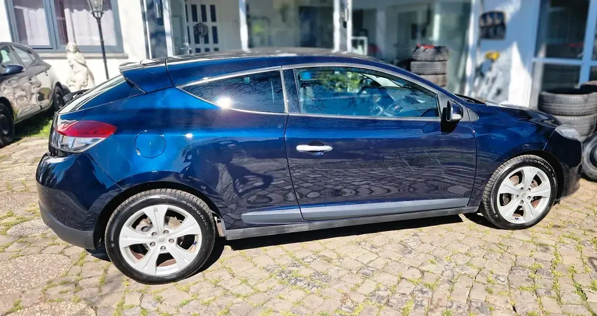 Gebraucht Renault Mégane Coupé 110 PS (80 kW) 2010 Coupé