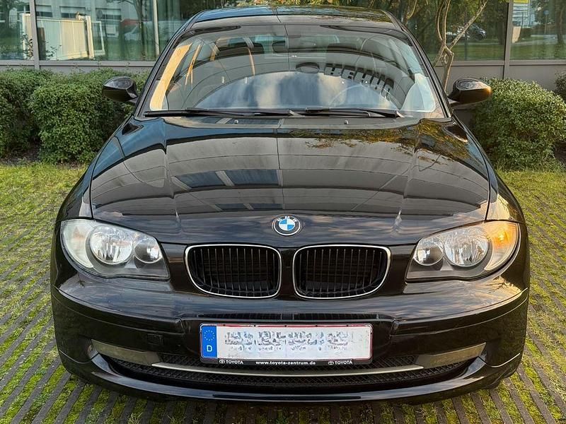 Gebraucht BMW 116 Efficient Dynamics 122 PS (89 kW) 2008 Schwarz Kleinwagen