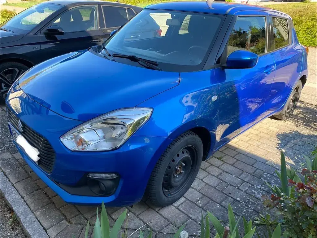Gebraucht Suzuki Swift Comfort 111 PS (81 kW) 2018 Blau Kleinwagen