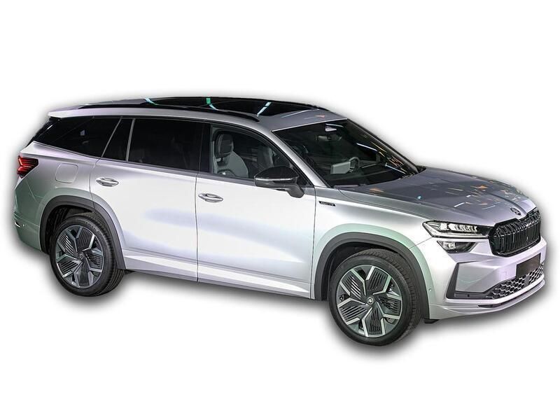 Serenity white metallic Neu 2024 Skoda Kodiaq Selection SUV | 36.470 € (Superpreis) - Bild 1/3