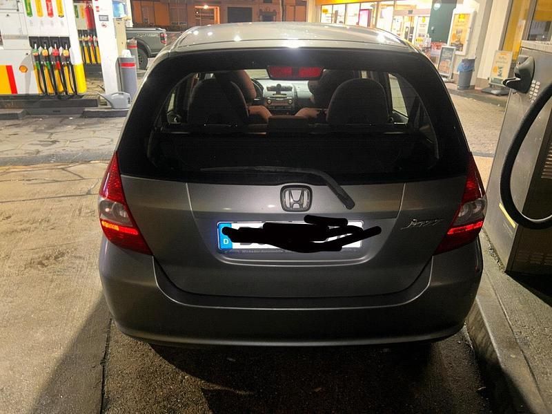 Gebraucht Honda Jazz 80 PS (58 kW) 2004 Grau Kleinwagen