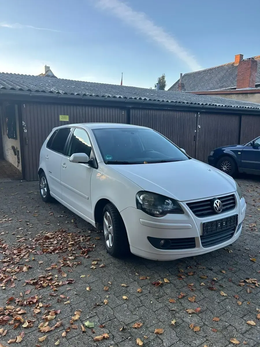 Używany VW Polo GT 105 KM (77 kW) 2009 Biały Hatchback