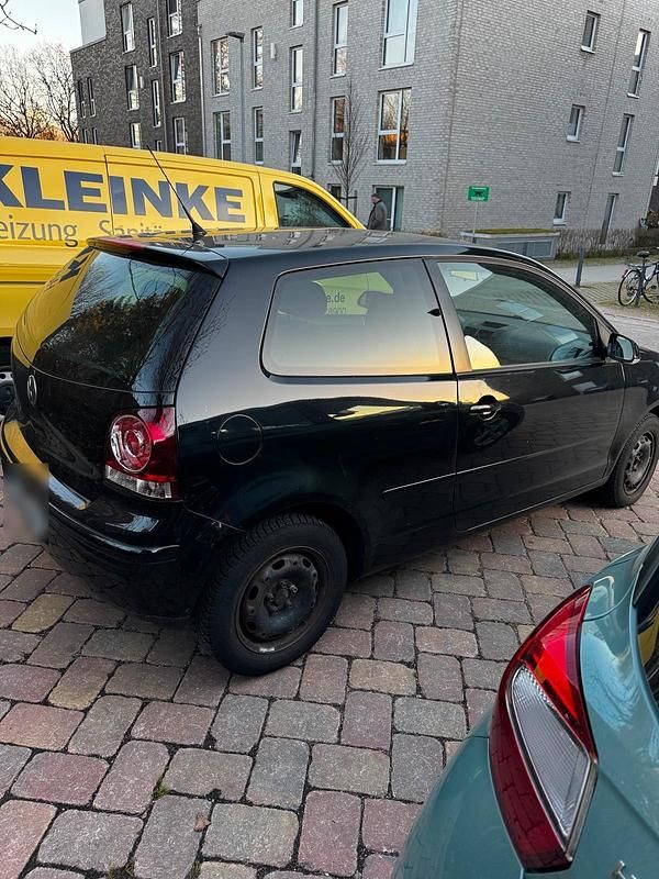 Gebraucht VW Polo 60 PS (44 kW) 2009 Schwarz Kleinwagen