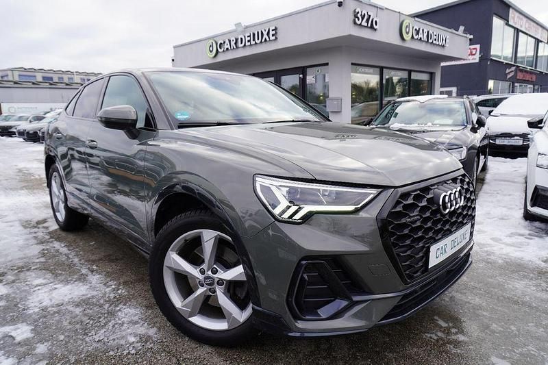 Grau Gebraucht 2019 Audi Q3 Sportback Sport SUV | 42.999 € - Bild 1/4