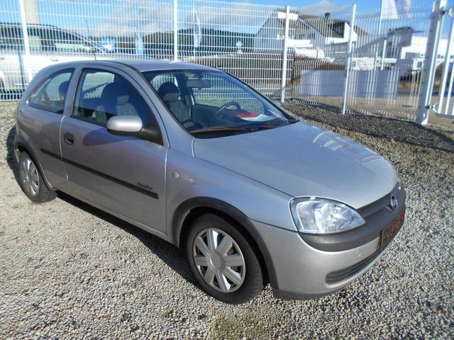 Gebraucht Opel Corsa Comfort 75 PS (55 kW) 2001 Silber Limousine