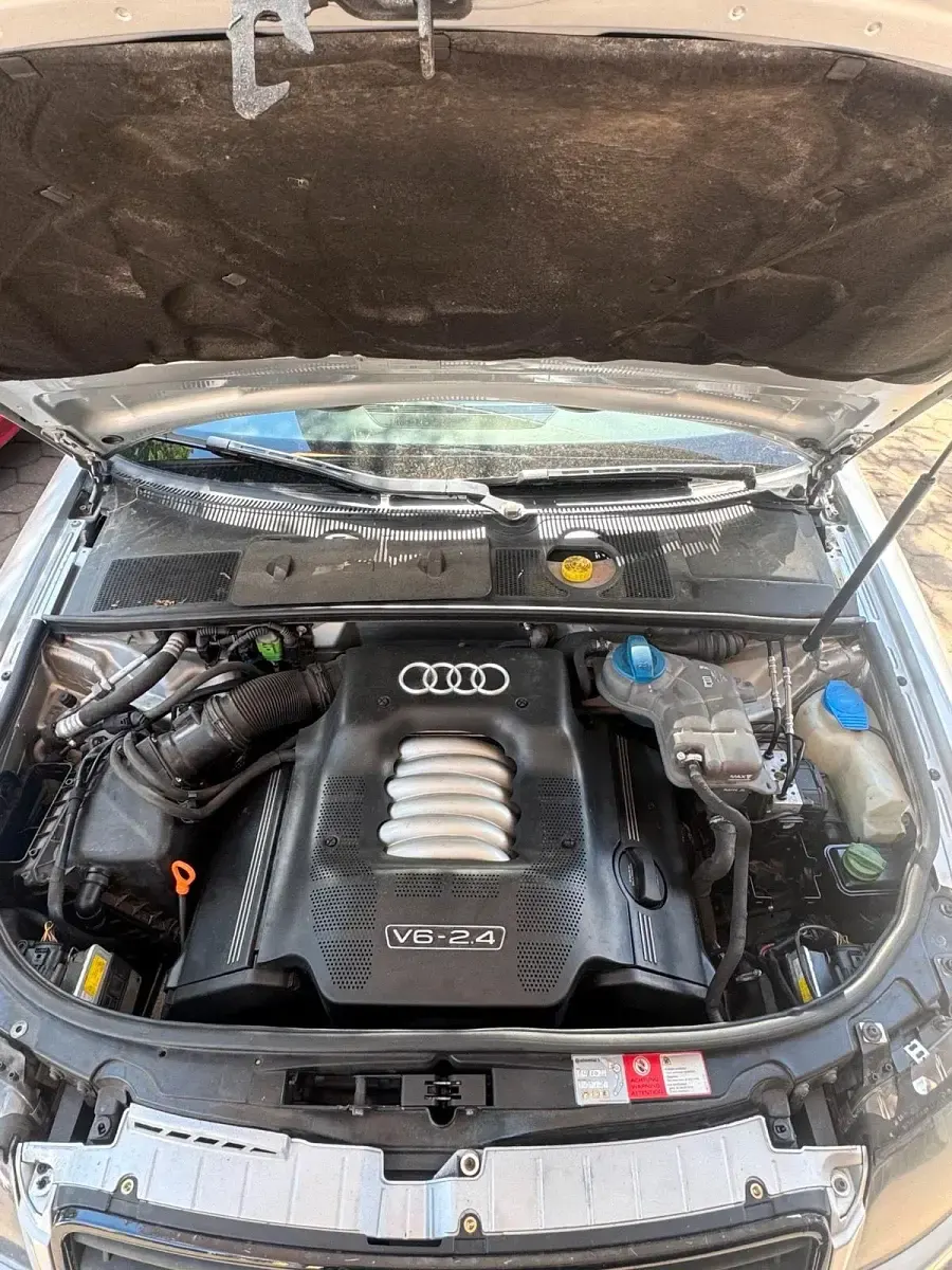 Gebraucht Audi A4 Cabriolet 125 PS (91 kW) 2002 Silber Cabrio