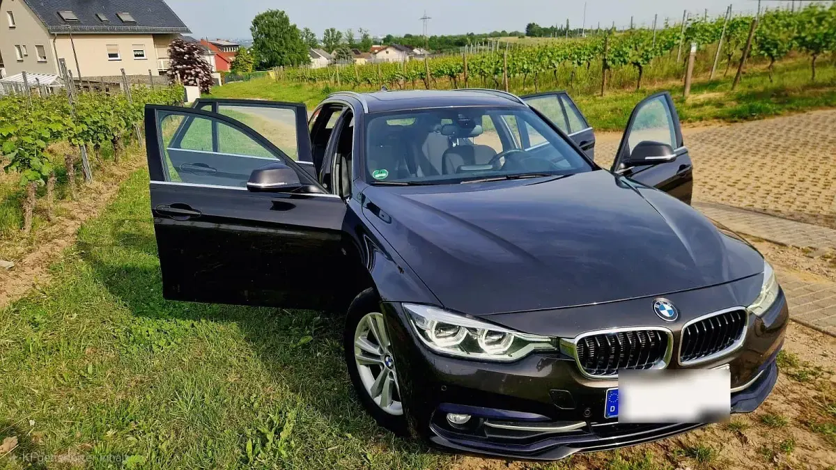 Gebraucht BMW 320 Sport Line 190 PS (139 kW) 2017 Braun Kombi