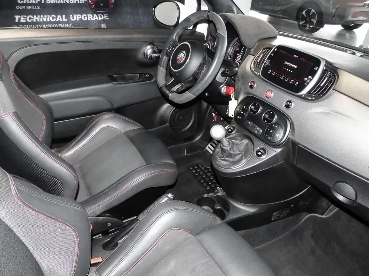 Gebraucht Abarth 595 Esseesse 179 PS (131 kW) 2019 Colore esterno (campovolo grau Limousine