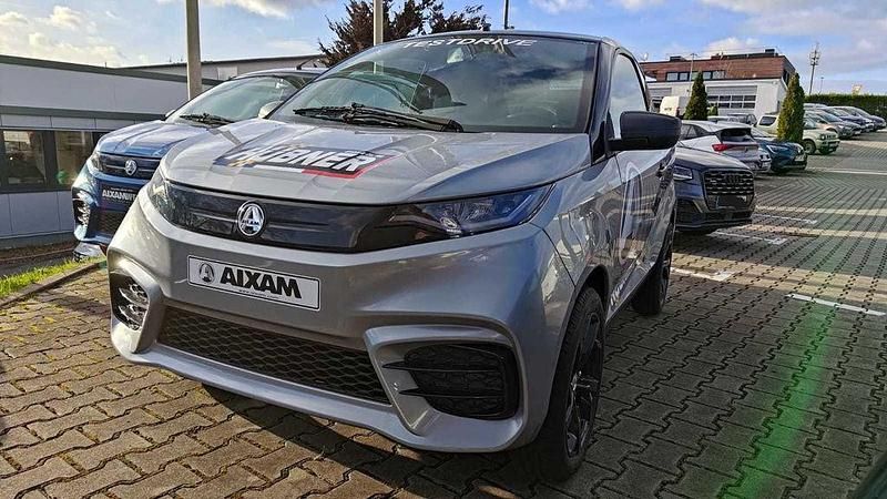 Neu Aixam Coupe Sport 2025 Silber Coupé