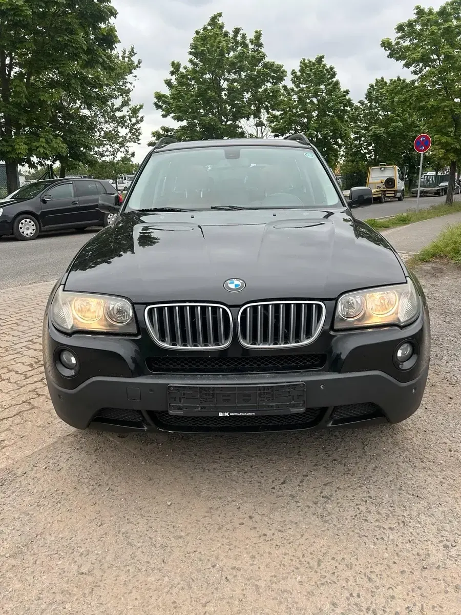 Second-hand BMW X3 218 CP (160 kW) 2007 Negru SUV
