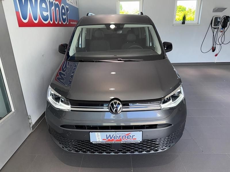 Gebraucht VW Caddy Maxi Style 122 PS (89 kW) 2025 Grau Van / Kleinbus