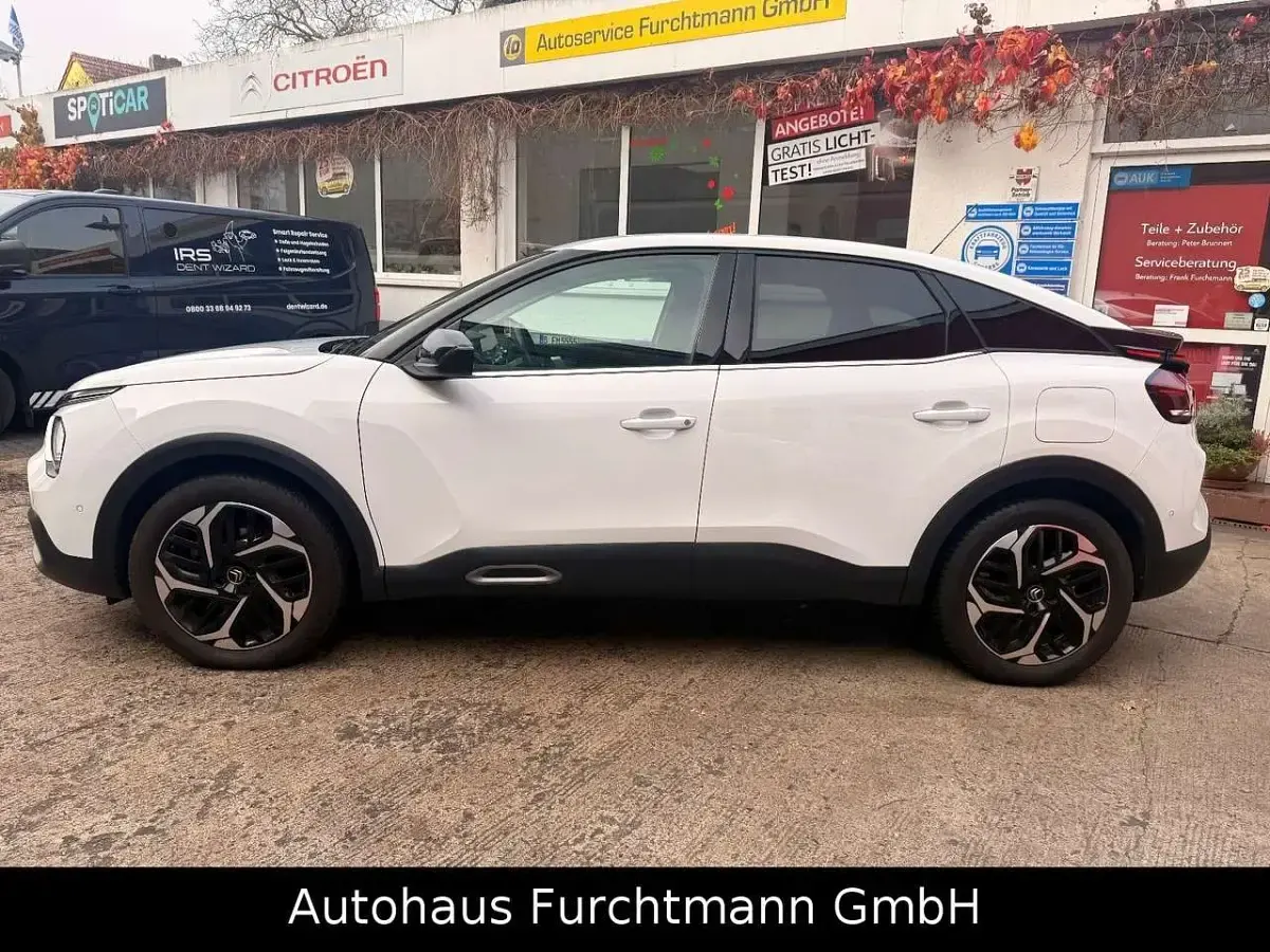Gebraucht Citroën C4 PureTech 131 PS (96 kW) 2023 Weiss banquise/opalweiss SUV