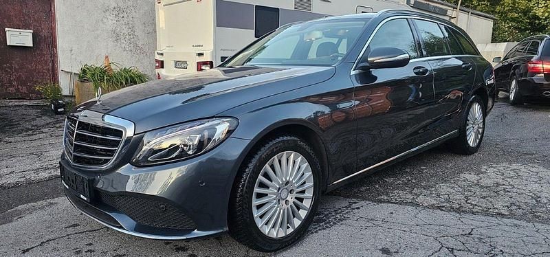 Grau Gebraucht 2015 Mercedes C200 Exclusive Kombi | 10.999 € (Fairer Preis) - Bild 1/4