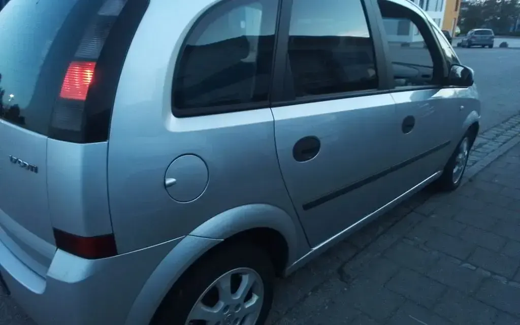 Gebraucht Opel Meriva Cosmo 101 PS (74 kW) 2004 Other Van / Kleinbus