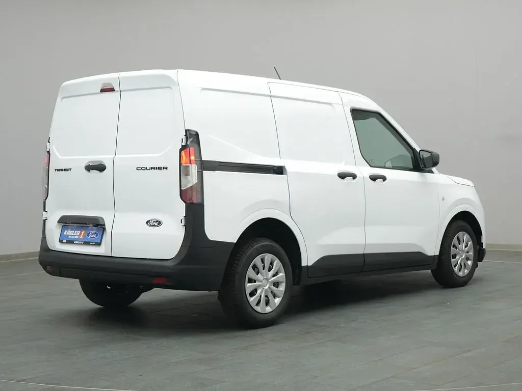 Neu Ford Courier Trend 125 PS (91 kW) 2026 Weiß Van / Kleinbus