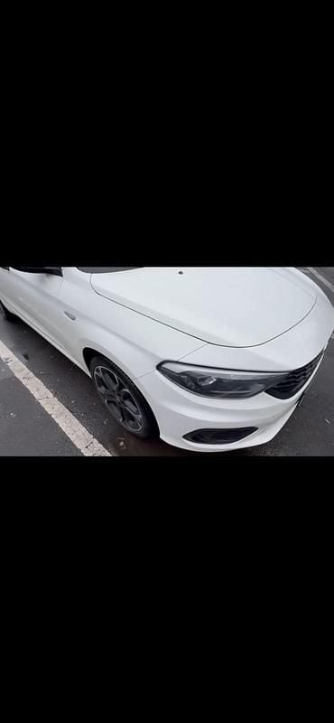 Gebraucht Fiat Tipo S 95 PS (69 kW) 2020 Weiß Kleinwagen