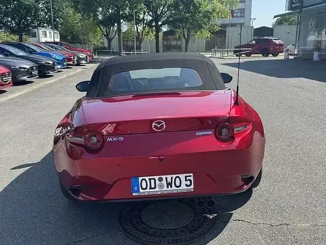 Gebraucht Mazda MX5 Exclusive-Line 132 PS (97 kW) 2025 Rot Cabrio