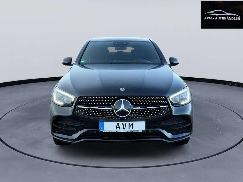 Gebraucht Mercedes GLC220 AMG line 194 PS (142 kW) 2019 Obsidianschwarz SUV