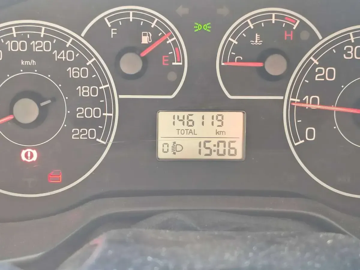 Gebraucht Fiat Grande Punto 69 PS (50 kW) 2013 Schwarz Kleinwagen