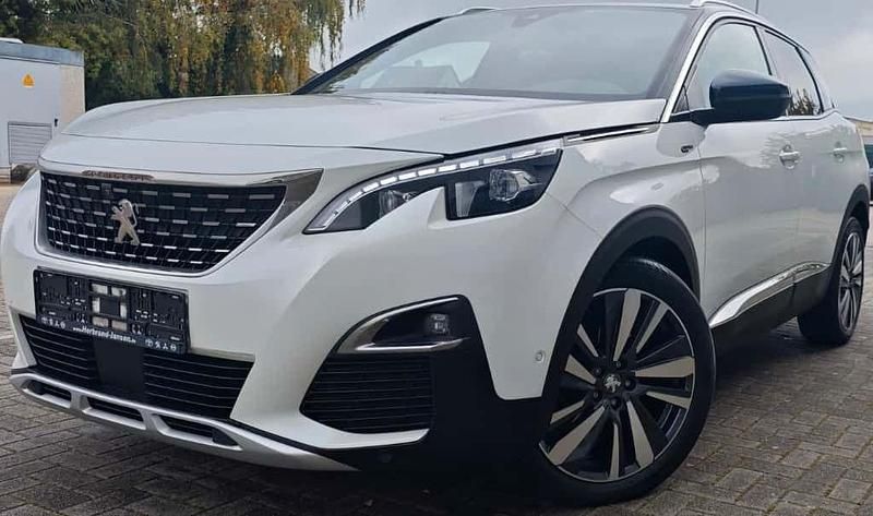 Weiß Gebraucht 2019 Peugeot 3008 GT SUV | 19.600 € (Fairer Preis) - Bild 1/4
