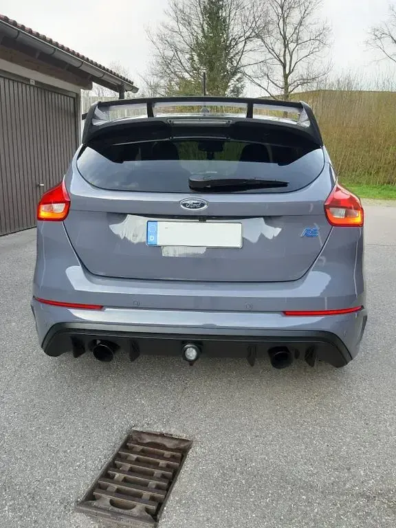 Usata Ford Focus RS 349 CV (256 kW) 2017 Grigio Berlina