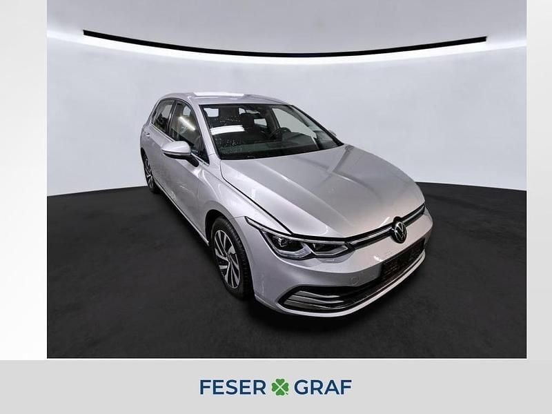Gebraucht VW Golf VIII Style 204 PS (150 kW) 2022 Silber Limousine