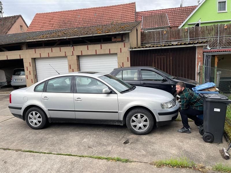 Gebraucht VW Passat 125 PS (91 kW) 2000 Limousine