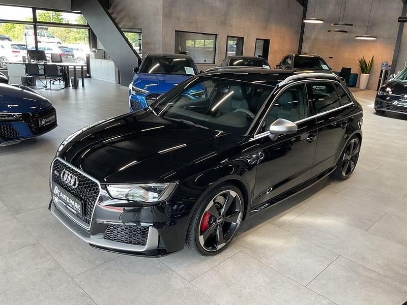 Schwarz Gebraucht 2016 Audi RS3 Sportback Sport Kleinwagen | 34.980 € (Guter Preis) - Bild 1/4