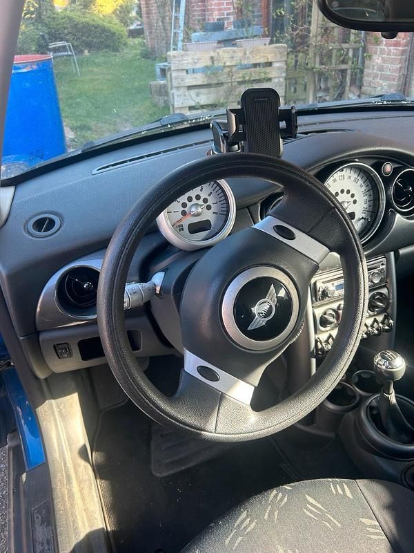 Second-hand Mini ONE 85 CP (62 kW) 2005 Albastru Hatchback