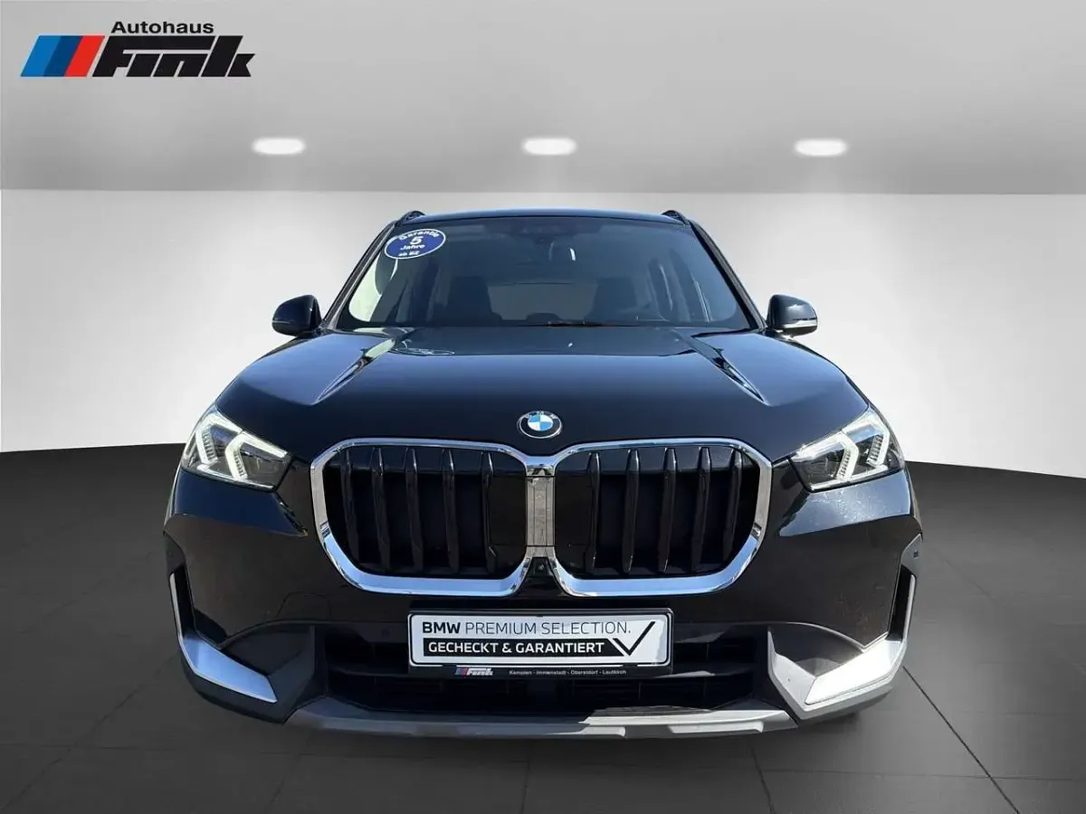 Gebraucht BMW X1 Sport Line 163 PS (119 kW) 2024 Alpinweiß uni SUV