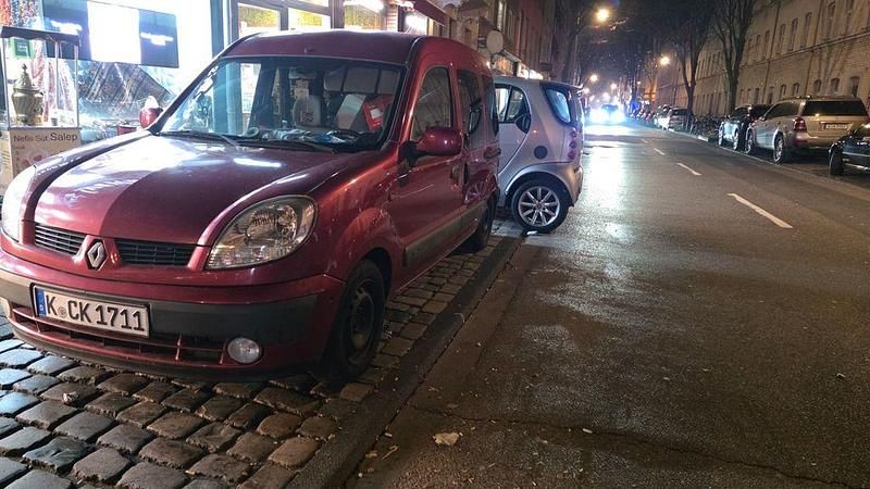 Rot Gebraucht 2003 Renault Kangoo Van / Kleinbus | 1.290 € (Superpreis) - Bild 1/4