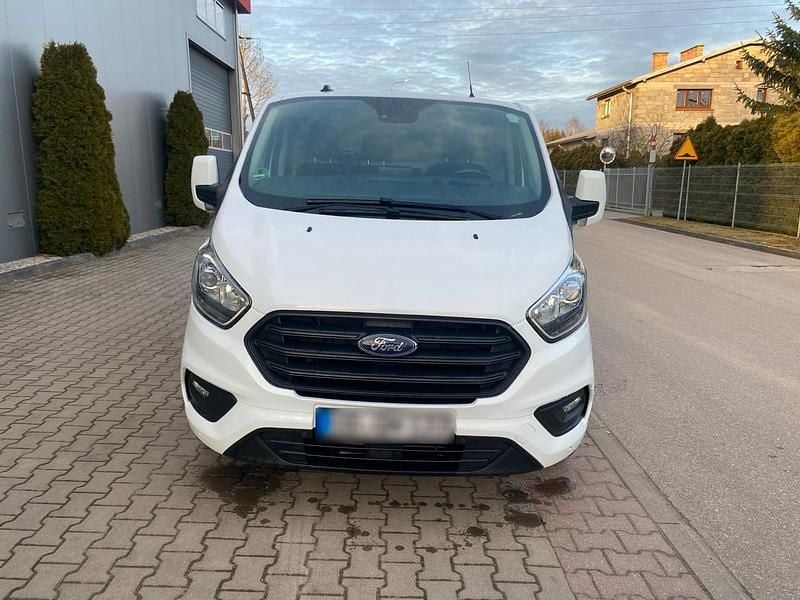Second-hand Ford Transit Custom 131 CP (96 kW) 2020 Alb Monovolum