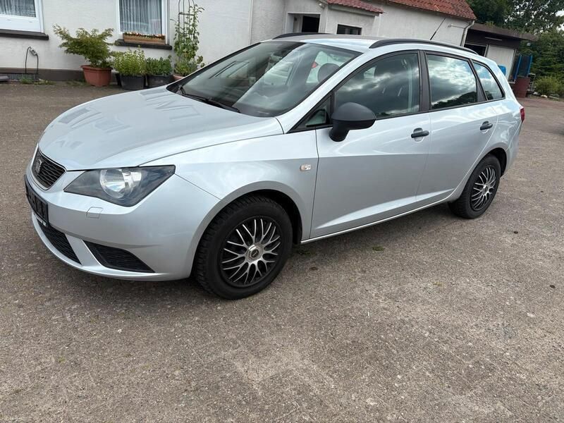 Grau Gebraucht 2013 Seat Ibiza ST Reference Kombi | 4.500 € (Fairer Preis) - Bild 1/4