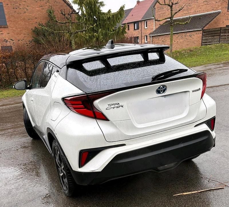 Gebraucht Toyota C-HR 122 PS (89 kW) 2021 Weiß SUV
