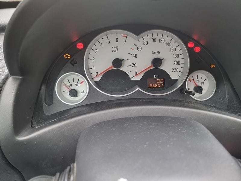 Gebraucht Opel Tigra 90 PS (66 kW) 2008 Schwarz Cabrio