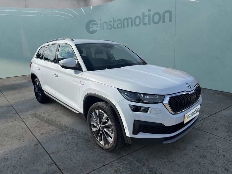 Weiß Gebraucht 2024 Skoda Kodiaq Ambition SUV | 43.790 € (Guter Preis) - Bild 1/4