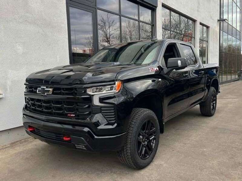 Schwarz Neu 2024 Chevrolet Silverado SUV | 79.900 € (Fairer Preis) - Bild 1/4