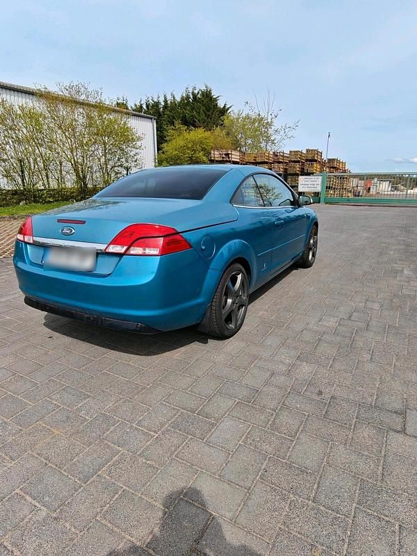 Gebraucht Ford Focus Cabriolet 101 PS (74 kW) 2008 Blau Cabrio