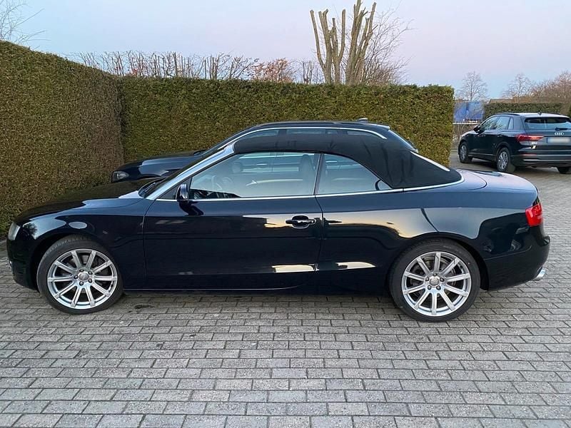 Gebraucht Audi A5 Cabriolet 210 PS (154 kW) 2010 Schwarz Cabrio