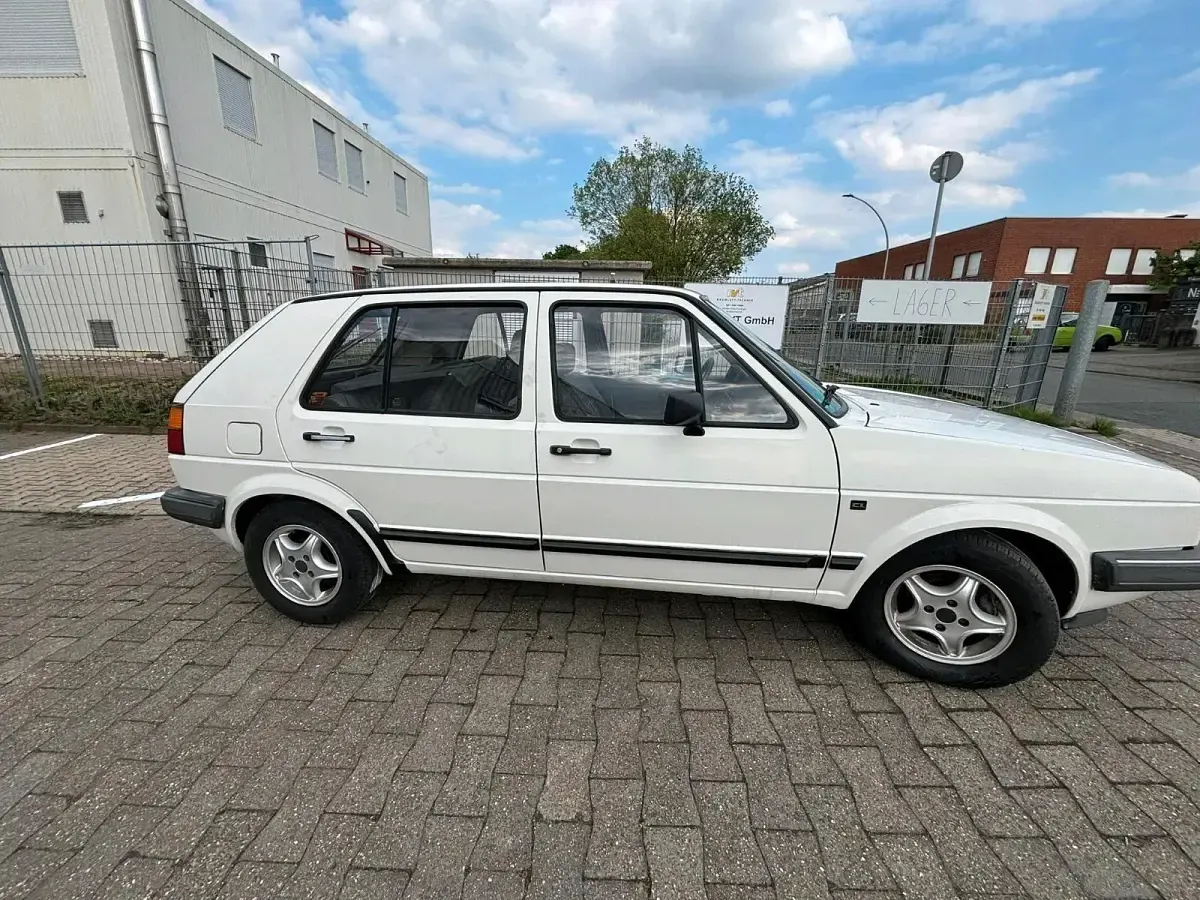 Gebraucht VW Golf II 72 PS (52 kW) 1986 Weiß Kleinwagen