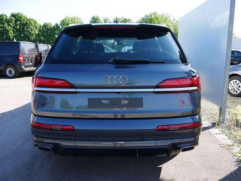 Neu Audi Q7 S-Line 286 PS (210 kW) 2025 Daytonagrau perleffekt SUV