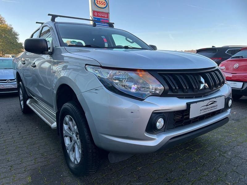 Gebraucht Mitsubishi L200 154 PS (113 kW) 2018 Silber Pickup