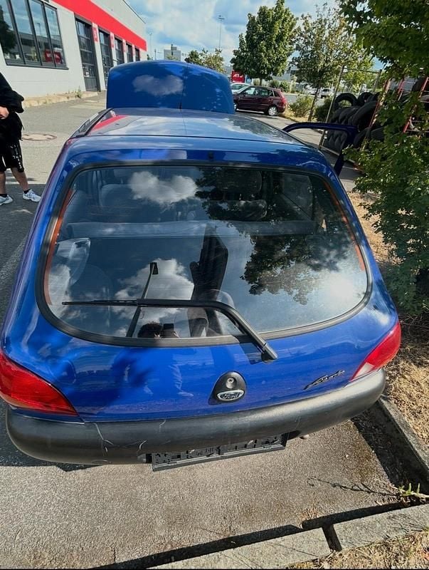 Gebraucht Ford Fiesta 60 PS (44 kW) 1997 Blau Kleinwagen