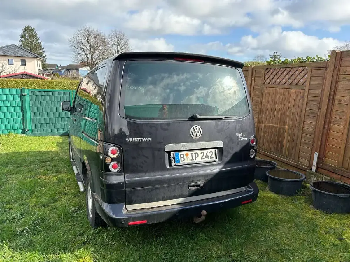 Gebraucht VW Multivan Highline 174 PS (127 kW) 2008 Schwarz Van / Kleinbus