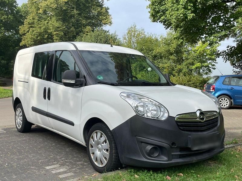 Gebraucht Opel Combo 90 PS (66 kW) 2012 Weiß Van / Kleinbus