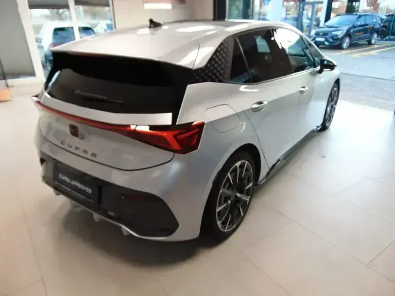 Brugt Cupra Born 169 kW (231 HK) 2023 Sølv Hatchback